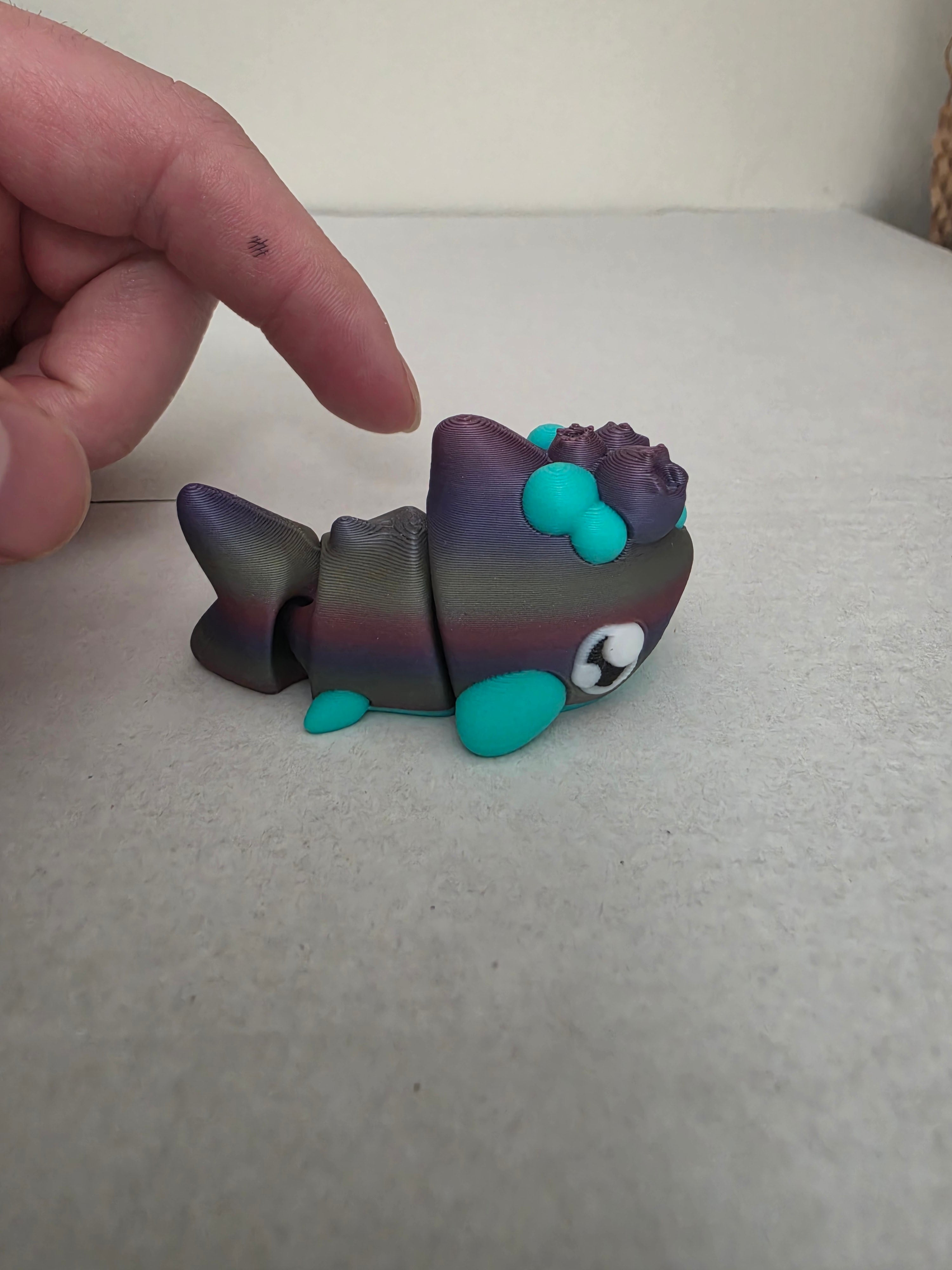 BLUEBERRY SHARK KEYCHAIN 3d printed figurine