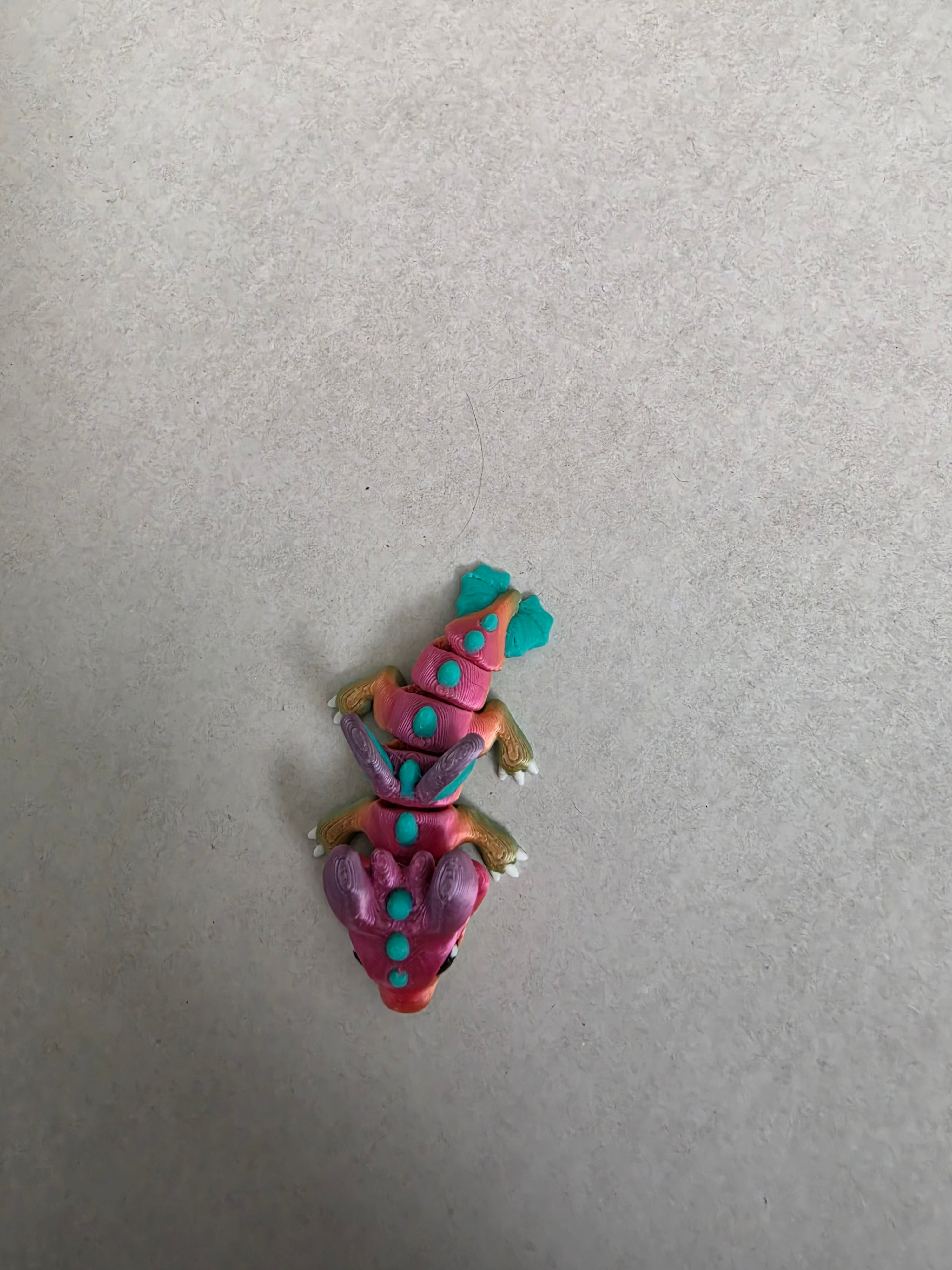 CUTE DRAGON HATCHLING 3d printed figurine