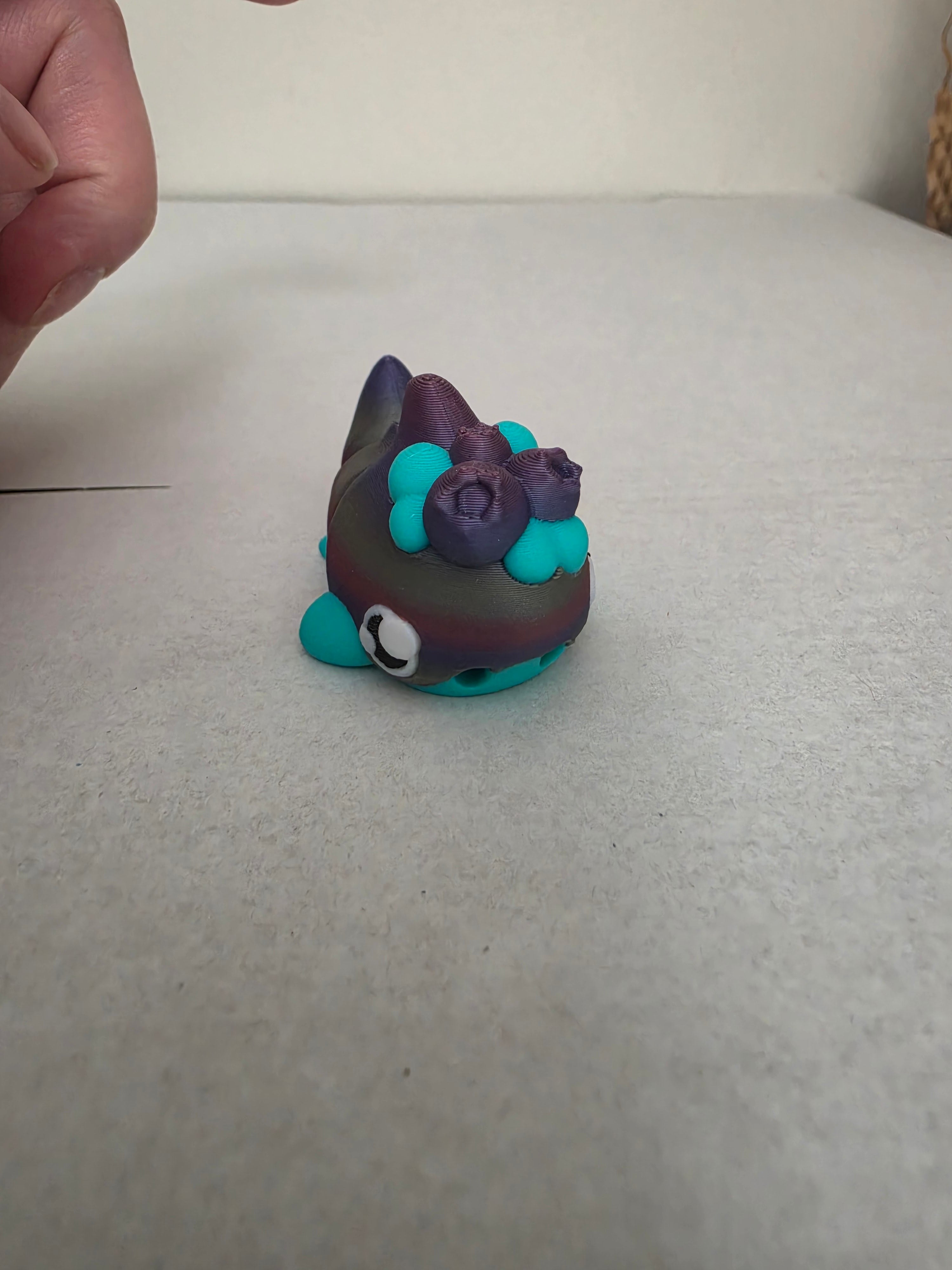 BLUEBERRY SHARK KEYCHAIN 3d printed figurine