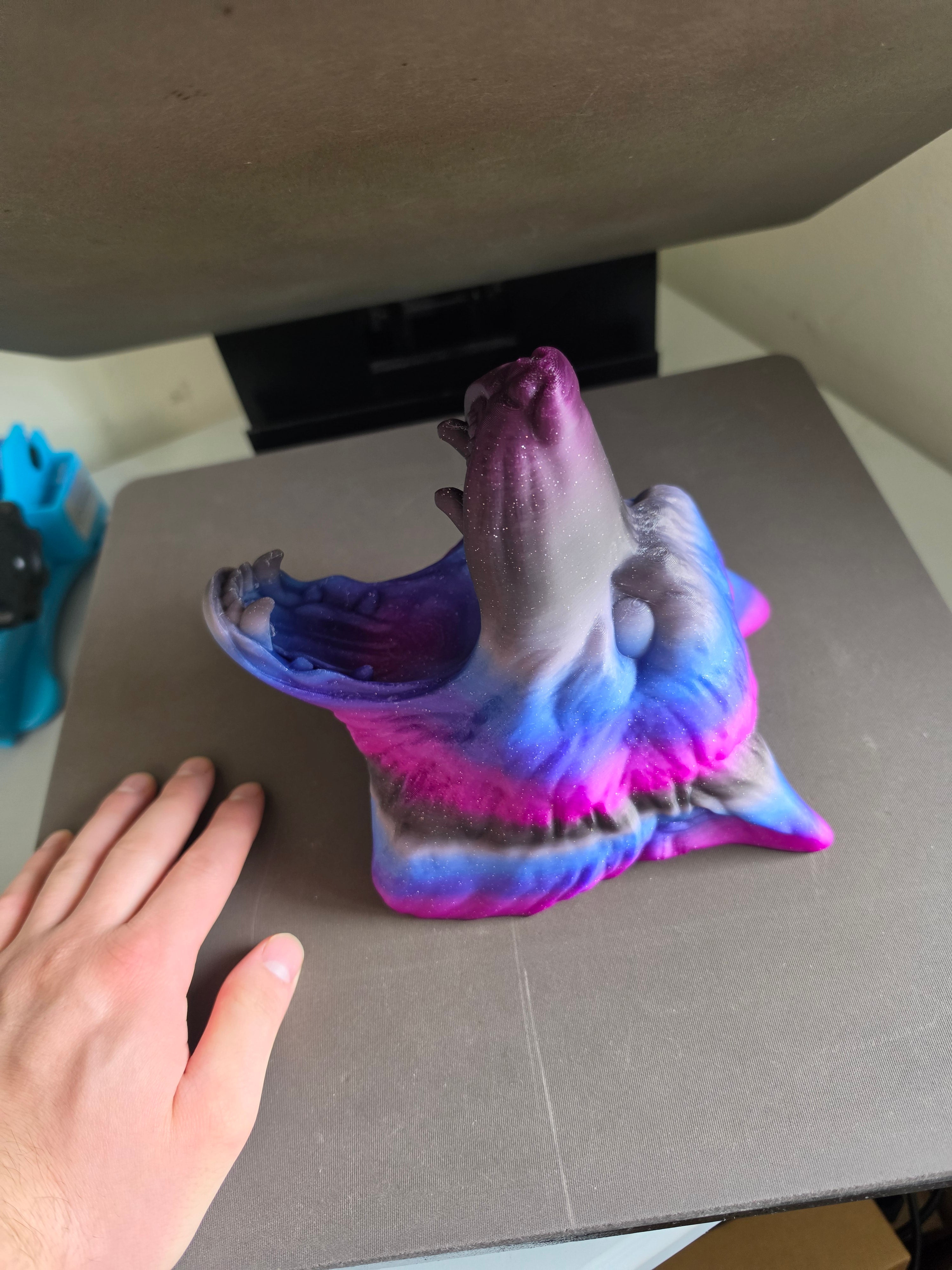 kekreations wolf head controller stand.